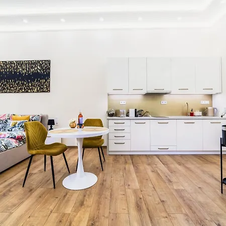 Gold * Будапешт