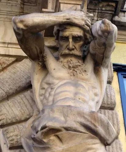 Gold * Budapešť